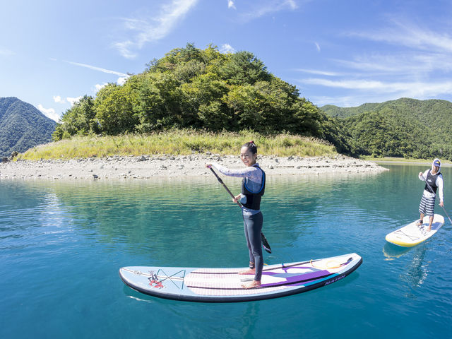 �{���u���[_�{���΃A�N�e�B�r�e�B�Z���^�[