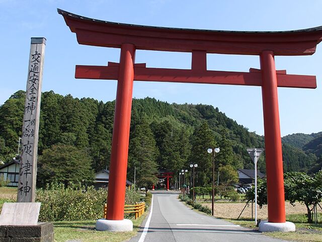 �x�Ð_�Ђ̎ʐ^1