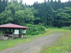 �q�X�C���L�����v��̎ʐ^1