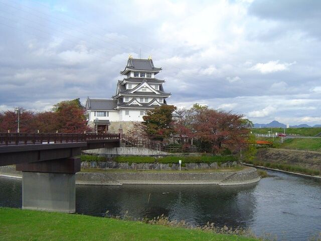 �n������