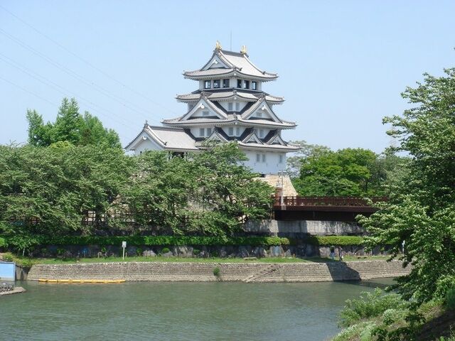 �n������