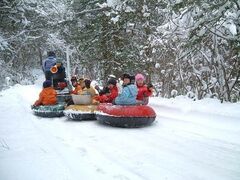 �����̐X���N���[�W���O(�����f�E�X��ˈʎR�X�m�[�p�[�N)�̎ʐ^1