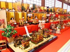 �������@�ЂȐl�`�W�̎ʐ^1