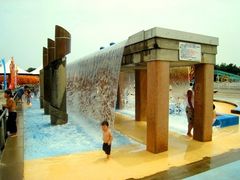 manayuna̍cЂClւ̓eʐ^1