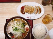 yukî`߂H[@X@{X̓eʐ^1