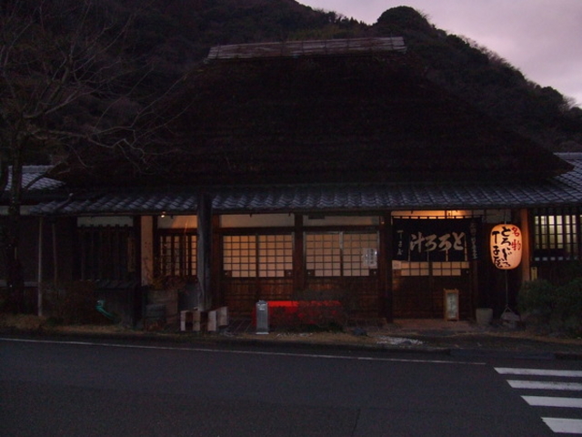 pappy̔mԂ̋iq΁j̓eʐ^1