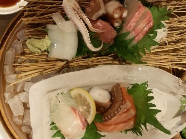 R~ꂳ̂Ƃł q~xX̓eʐ^3