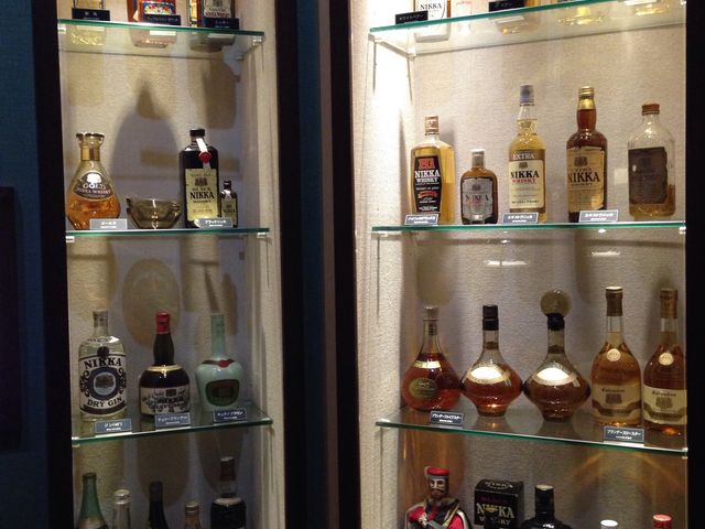 ���I����I�悭���킳�ꂽ���I�i�΁j�Ȃ�Ċ������B_�j�b�J�E���X�L�[�]�s������