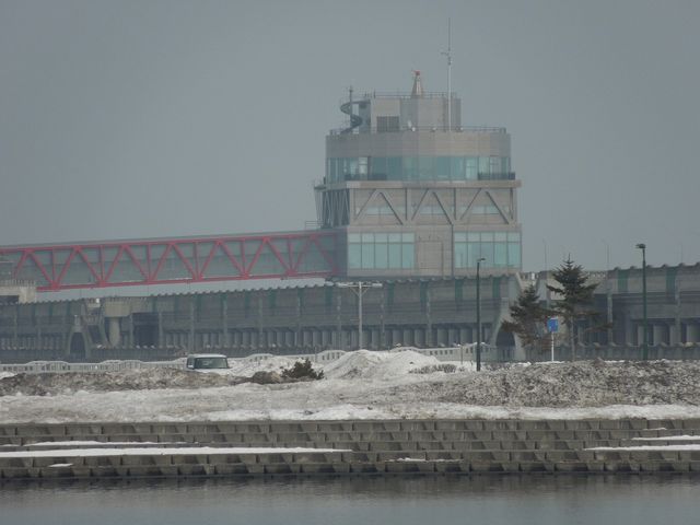 �������猩���I�z�[�c�N�^���[_�X�C�W�]���I�z�[�c�N�^���[