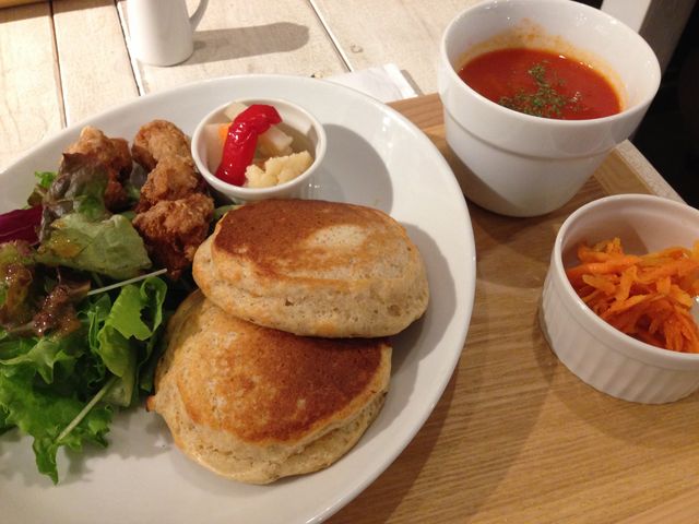 x`^C̑SpP[LZbgB_AC\t \A r AIN SOPH. soar