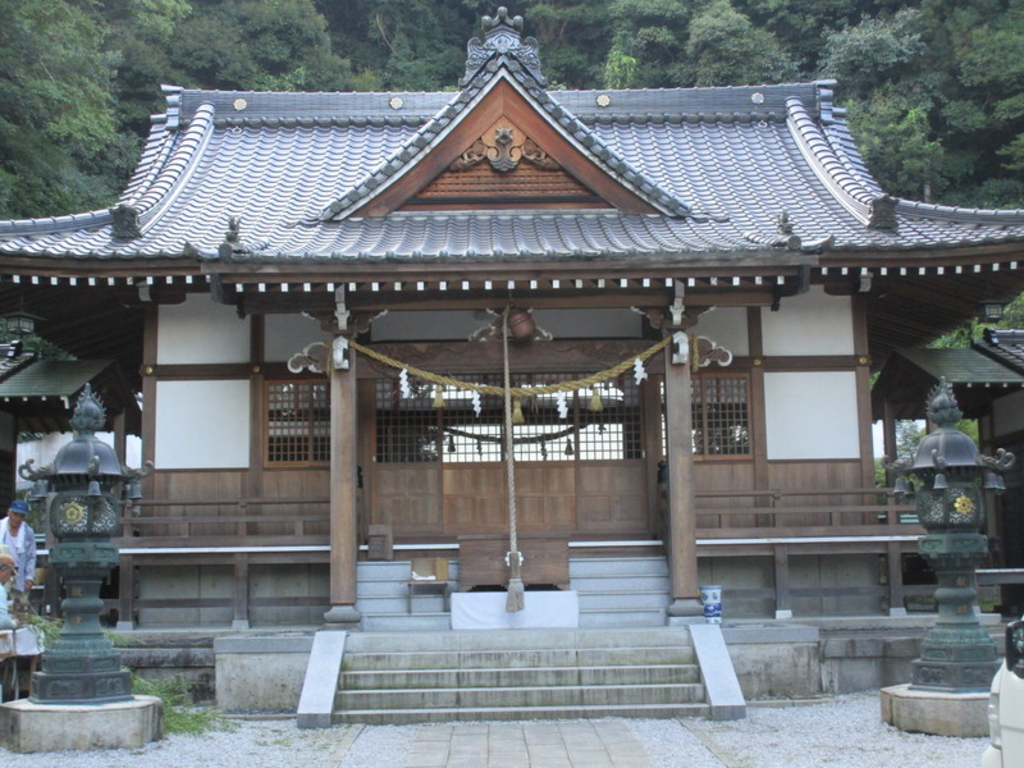 白山比め神社(白山神社)
