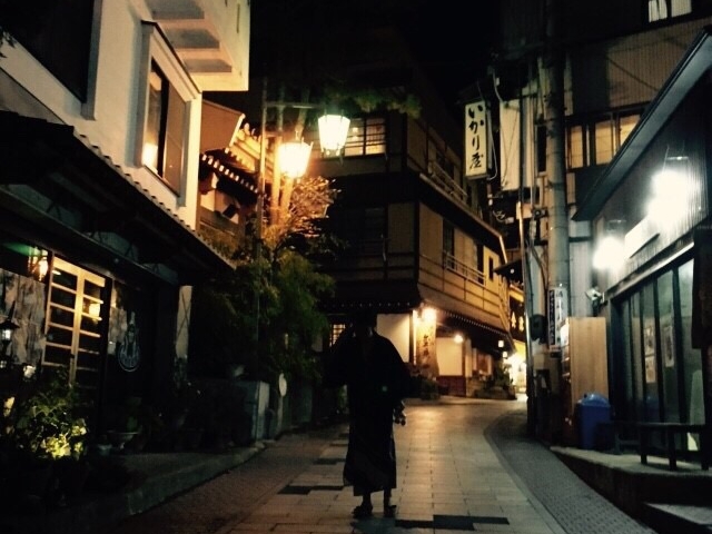 ���c������