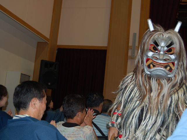 �j������𗬉�ٌܕ�