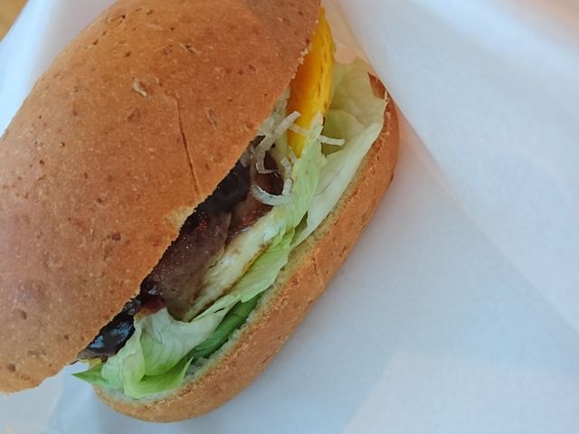 �ƃo�[�K�[�I
_���H��ԊX