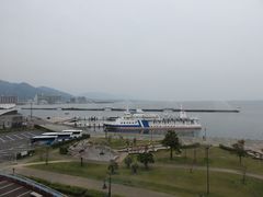 Ă̕lÃA[JXւ̓eʐ^5