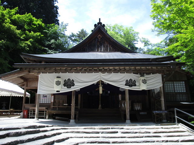 ����҂�����̎R����_�{�̓��e�ʐ^3