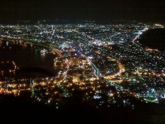 100���h���̖�i_���َR