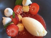 ܂񂳂Restaurant THE MOON̓eʐ^1