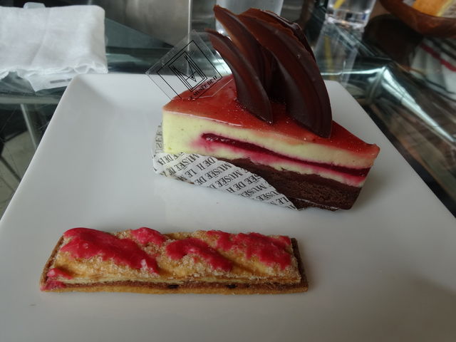 aqłHׂȂP[L_@~[@hD@AbV