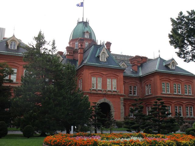 ���{����_�k�C�������{����(�Ԃ�񂪒���)