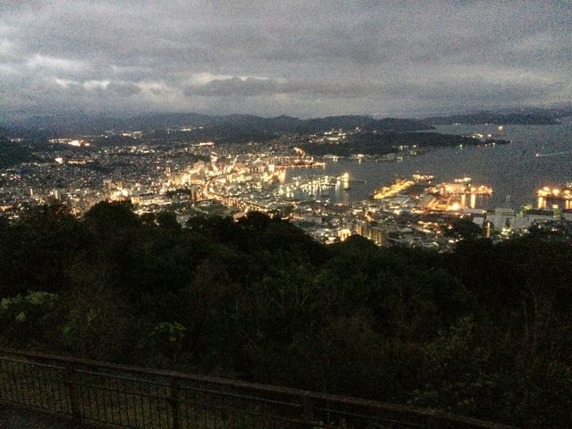 17ɎBe܂B[ꎞYɎB܂_|xW]