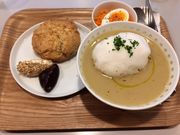 �˂���񂳂��TORAYA CAFE�R�X�̓��e�ʐ^1