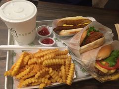 ₳̃VFCN VbN O傤ؓXiSHAKE SHACKjւ̓eʐ^1