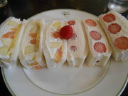 킩ԁ[̃t[c_CjOpbg Fs{pR̓eʐ^1