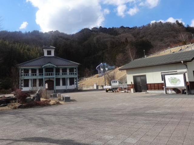 �q�u���y�����قƗ���̍b�����_���̉w �Ԃ����̋� �܂�����