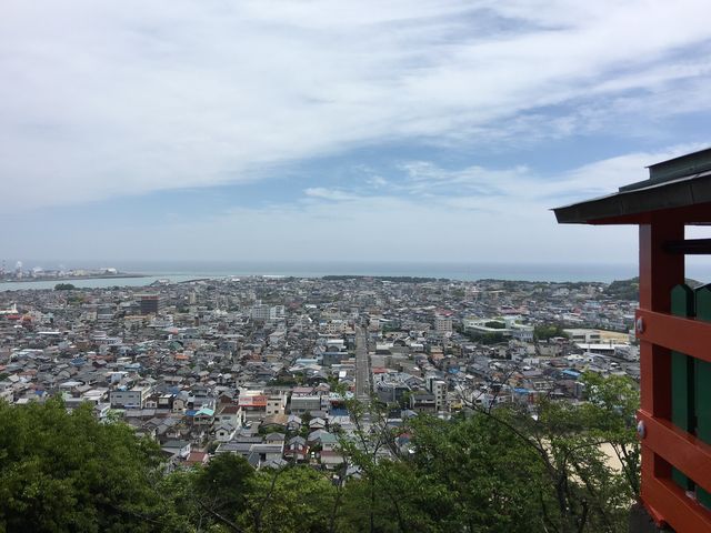 ቺɂ͐V{̊X݂ƌF̌iFB__q_