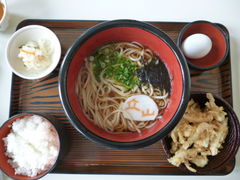 ���l����̃��X�g�������R�ւ̓��e�ʐ^1