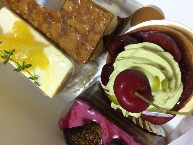 ݂Patisserie SOIR̓eʐ^2