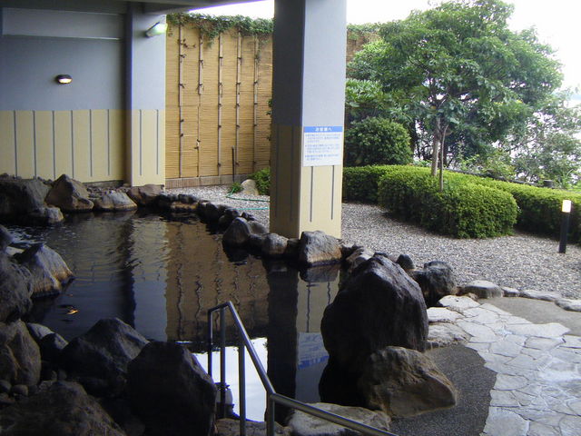 �ʕ{�p�𒭖]�ł���I�V����╗�C_�z�e�������]�[�c�ʕ{�p