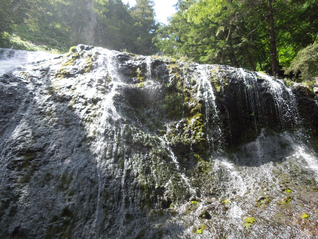 ��̂ЂƂ�_�O�{��