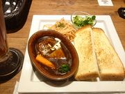 gnmy..����̐��T����X �V�h�����X�̓��e�ʐ^1