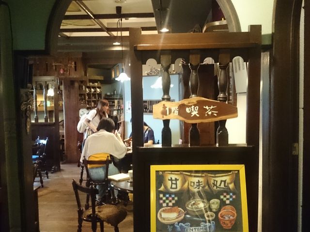 1Kɂ钃[Ă܂łB_|ĂĂ܂