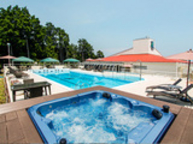 �y���߂�_���u�}�b�N�X���]�[�g�ɓ����