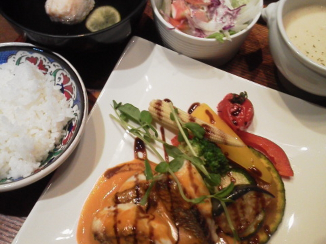 ΃`_JtFX^C ndL Cafe Style Hazuki