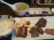 Tom̋Y v G\rܓX̓eʐ^1