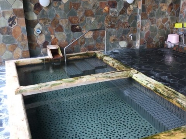 ���C�͔��l�̓��Ƃ�����_���̒߉���