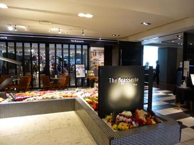 g\̃I[fC_CjO UEubX[̓eʐ^1