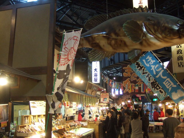 �V�N�s��̕��͋C�͂悭�o�Ă��܂��B�������ɂ͂����ł��ˁB_�����s��