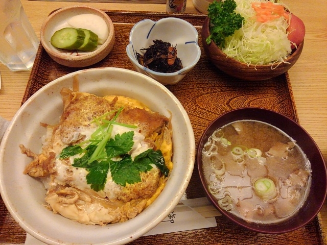 肳̂Ƃ񂩂݂̓eʐ^1