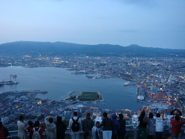 ���̒��x�̍��G�Ȃ�K�^�ł�_���َR�W�]��