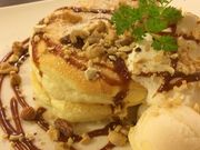 ݂̕˃pP[LX Voila cafeiHCJtFj̓eʐ^1