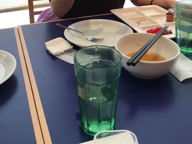 Ƃ񂳂BUFFET@FOUR@ROOMS ㏬cX̓eʐ^1