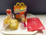 ڂ炳̃}NhihPbXiMcDonaldfsj̓eʐ^3