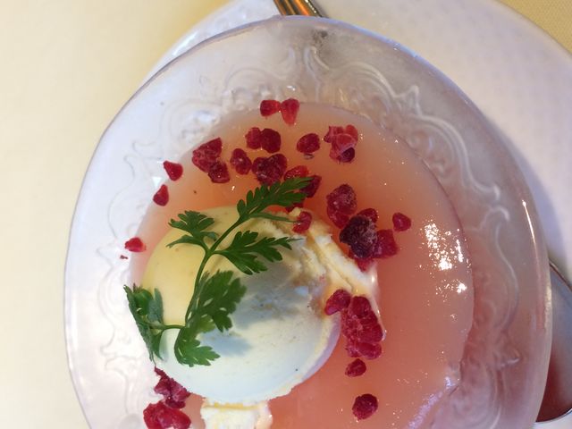 ݂̃SXL[ ROGOVSKI ̓eʐ^4