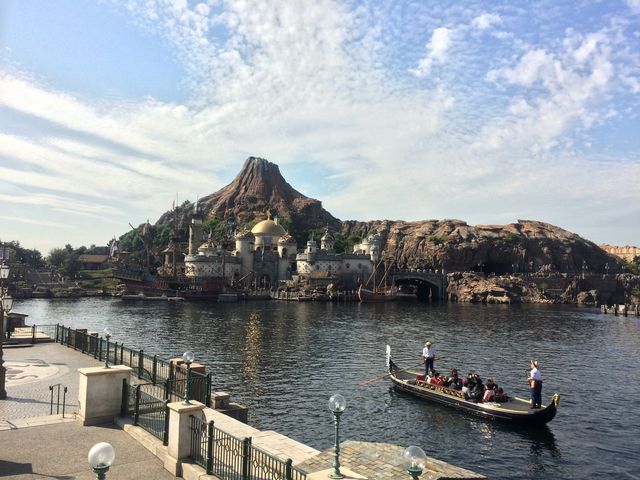 �f�B�Y�j�[�V�[�̌��ցA���f�B�e���[�j�A���n�[�o�[�̕��i_�����f�B�Y�j�[�V�[(R)