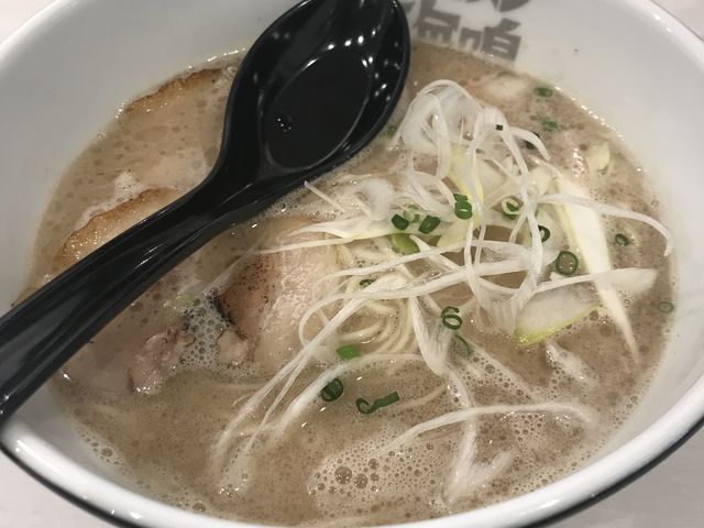 greenblue FUKUOKA AIRPORT�i���́F�O���[���u���[�j